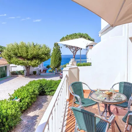 Palmiers I-9 By Interhome